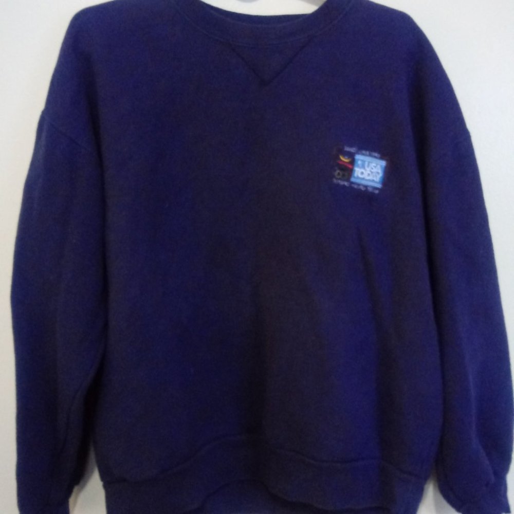 Extra large blue pullover sweater unisex